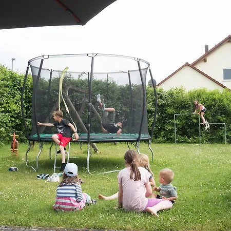 Henn * 바이케르하임