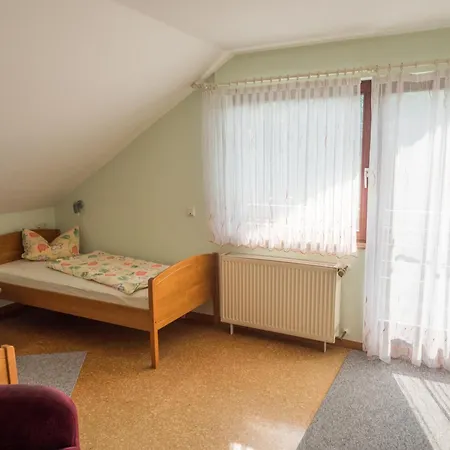 شقة Henn فايكرزهايم